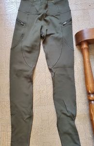 NEW Lulu lemon olive green leggings size 4